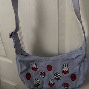 BAGGU x MIFFY SMALL CRESCENT BAG